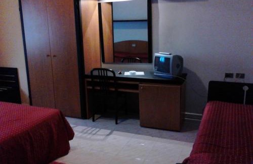 Polla Hotel | Motel Forum