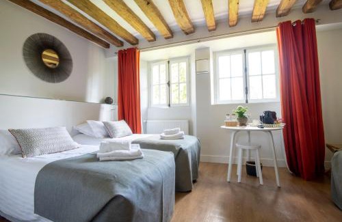 Clairefontaine-en-Yvelines Bed & Breakfast | Moulin de Vilgris