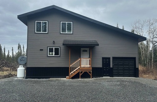 Willow Creek House | Mountain View House