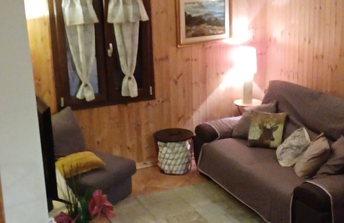 Viggiano Ski Chalet | Mountain cabin at the foot of the big mountain in the village of Viggiano