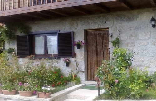 Molares Cottage | MOUNTAIN CHALET - VILLA