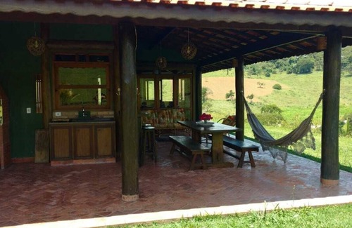 Taubate Ski Chalet | Mountain Chalet 1 hour from the coast and tourist towns