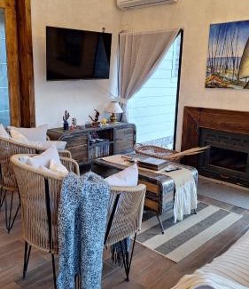 Los Molles Apartment | Mountain house