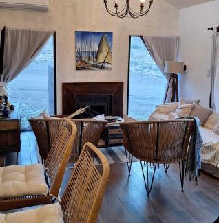 Los Molles Apartment | Mountain house