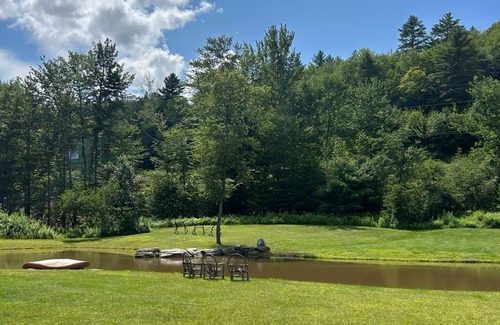 Moscow House | Mountain Meadow Modern Home