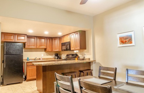 Hatch Hotel | Mountain Ridge Cabins and Lodging