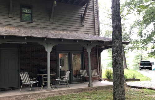 Crossville - Harriman Apartment | Mountain ridgetop apartment located in a quaint setting