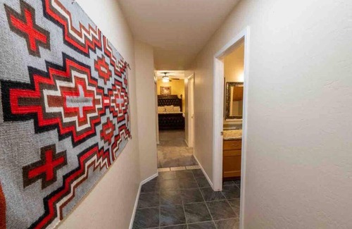 Pinnacle Hill House | Mountain View Hide Away with Heated Pool