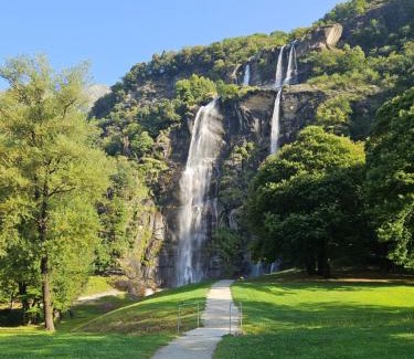 Prata Camportaccio Apartment | Mountain View House