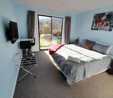 Glenorchy Apartment | Mountain View Studios Glenorchy