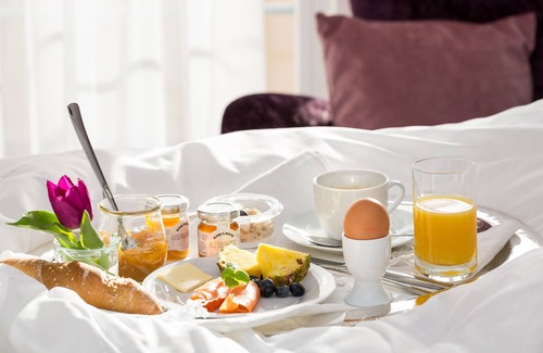 Zwischenwasser Hotel | Mountain Villa. Hideaway. At the foot of the Alps.