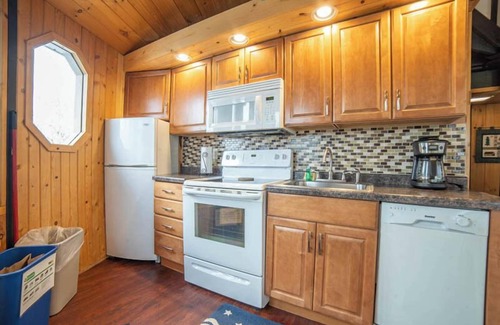 Riverside Villa | Mountain Villas