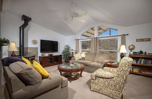 Warner Springs Other | Mountain Vineyard Retreat.