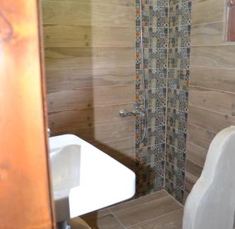 Elafina House | Mouson Melathron