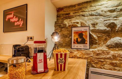 Boucle - Gros Caillou Apartment | Movie Room Immersion unique et atmosphère cosy assurée