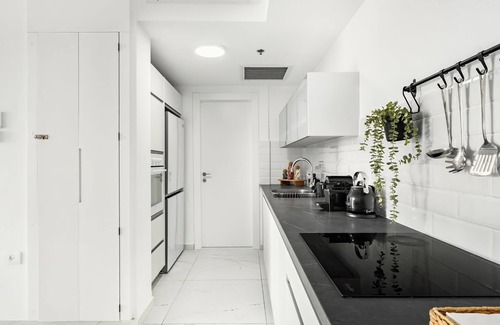 Nachlaot Apartment | MR savyon view 2BR with balcony