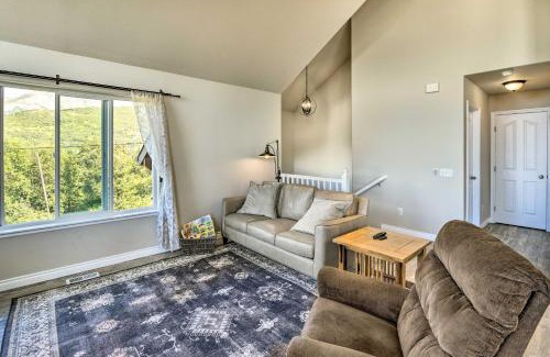 Bear Valley House | Mtn View Anchorage Escape about 15 Mi to Downtown