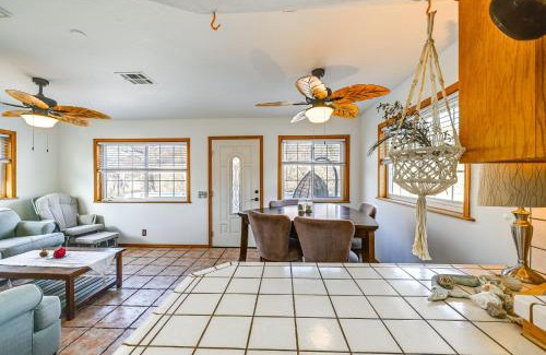 Weldon House | Mtn-View Weldon Home Walk to Pacific Crest Trail