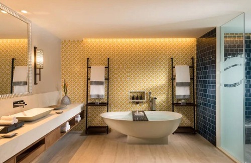 Plaine Magnien Hotel | Best Enjoyed with the Family! Pool, FREE Parking, Close to Blue Bay Beach!