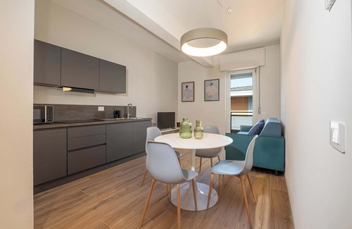 Ovest Apartment | MuBra Apartments - Unit 301