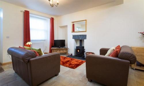 Staveley House | Mulberry Cottage