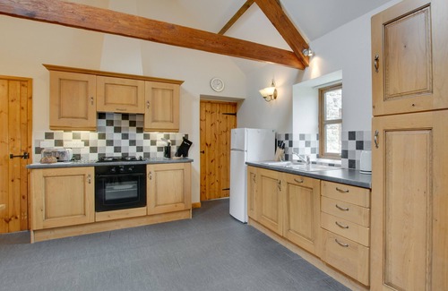 Llandysul House | Murmur y Ceri - Three Bedroom House, Sleeps 6
