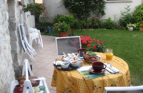 Arnans Bed & Breakfast | Murmure des buis