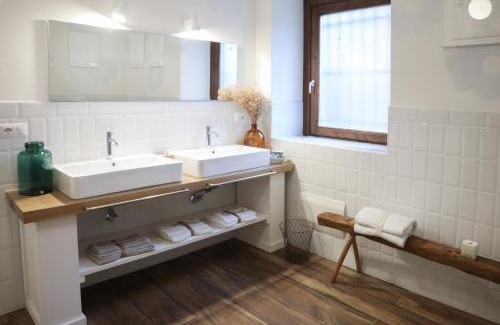 Arena Po Bed & Breakfast | Museo Grillo Camere d'Arte, dormire nel Museo