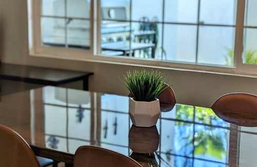 Valle de Guadalupe House | 5bed/4bath Spacious Modern Home Centrally Located