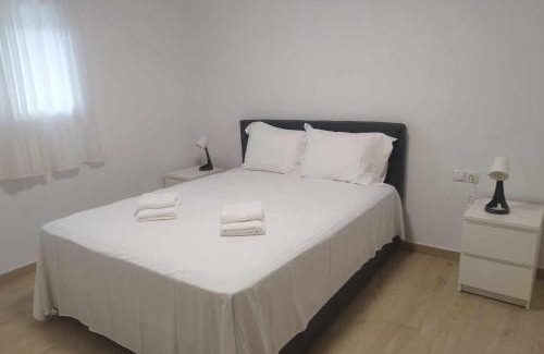 Ampelokipi Apartment | My Flowers