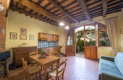 Panzano in Chianti Villa | MyExclusiveItaly - Villa Chianti with exclusive pool and typical barn