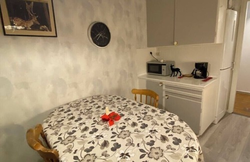 Ljungaverk Apartment | Mysig lägenhet med 2 sovrum i Ljungaverk - perfekt för arbete och avkoppling