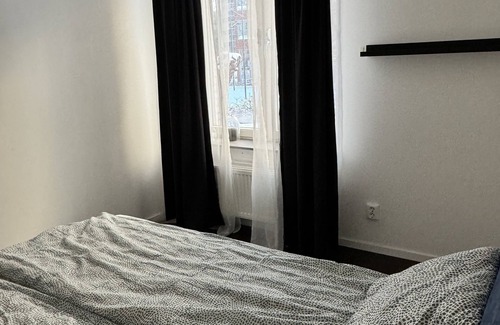 Vaster Apartment | Mysigt Familjevänlig Lägenhet i Mitten Hyllie