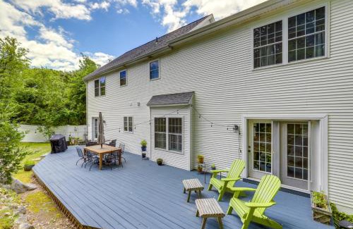 Old Mystic House | Mystic Retreat with Patio and Grill Walk to River!