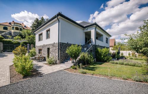 Badacsony House | Nádas Center Home Badacsony