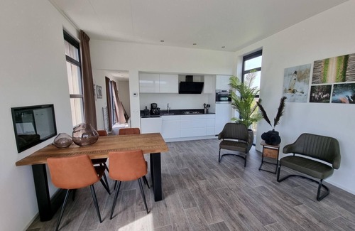 Biddinghuizen House | n/a