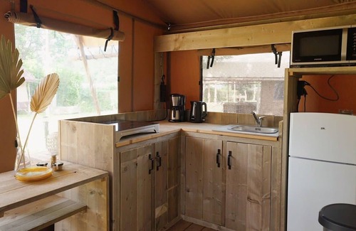 Nunspeet Cabin | n/a