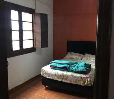 Artigas House | N6-CASA CÉNTRICA 2 DORMITORIOS Con AIRE ACONDICIONADO