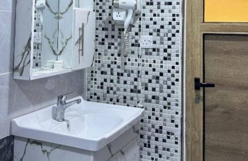 Wadi Rum Cabin | Nael desert camp & tour