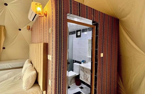 Wadi Rum Cabin | Nael desert camp & tour