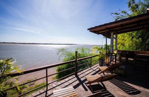 Champasak Hotel | Nakorn River View