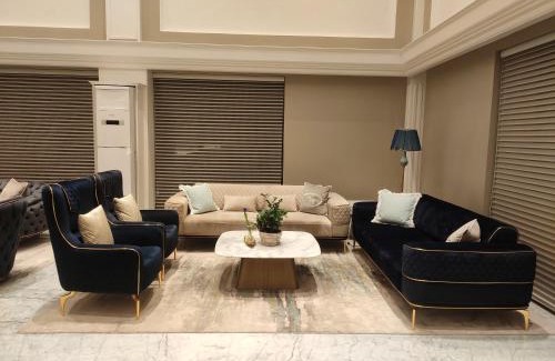 Bommasandra Hotel | Nambiar Club Bellezea