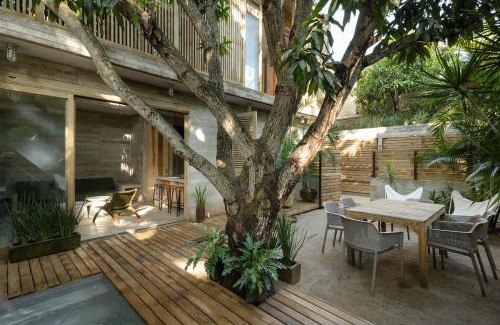 Saladita House | Nami - Casa Macu Saladita surf break