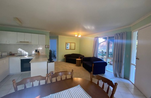 Yarra Junction Cottage | Nan's Cottage in the Yarra Valley