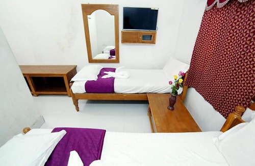 Mahabalipuram Beach Hotel | Nandika Residency Hotel