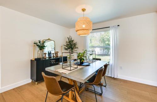 Naples House | Naples Duplex Home with Private Pool and Lanai!