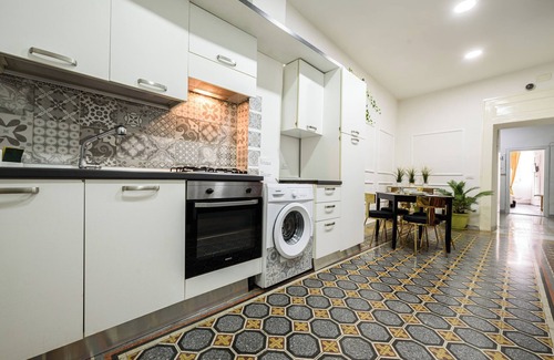 Rione Sanita Apartment | Naples Luxury Apartment, located in the historic center of Naples