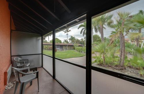 Naples Apartment | Naples Studio with Community Pool and Tennis Courts!