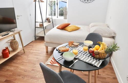 Pontivy Apartment | Napoléon Gare 5 STUDIO 1er Etage ByLocly