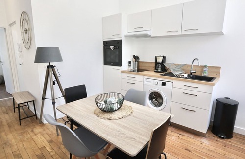Pontivy Apartment | Napoléon Gare 6 ★ T2 ★1er etage ★ ByLocly